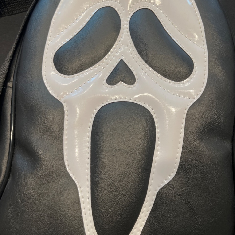 Scream Backpack - image 3